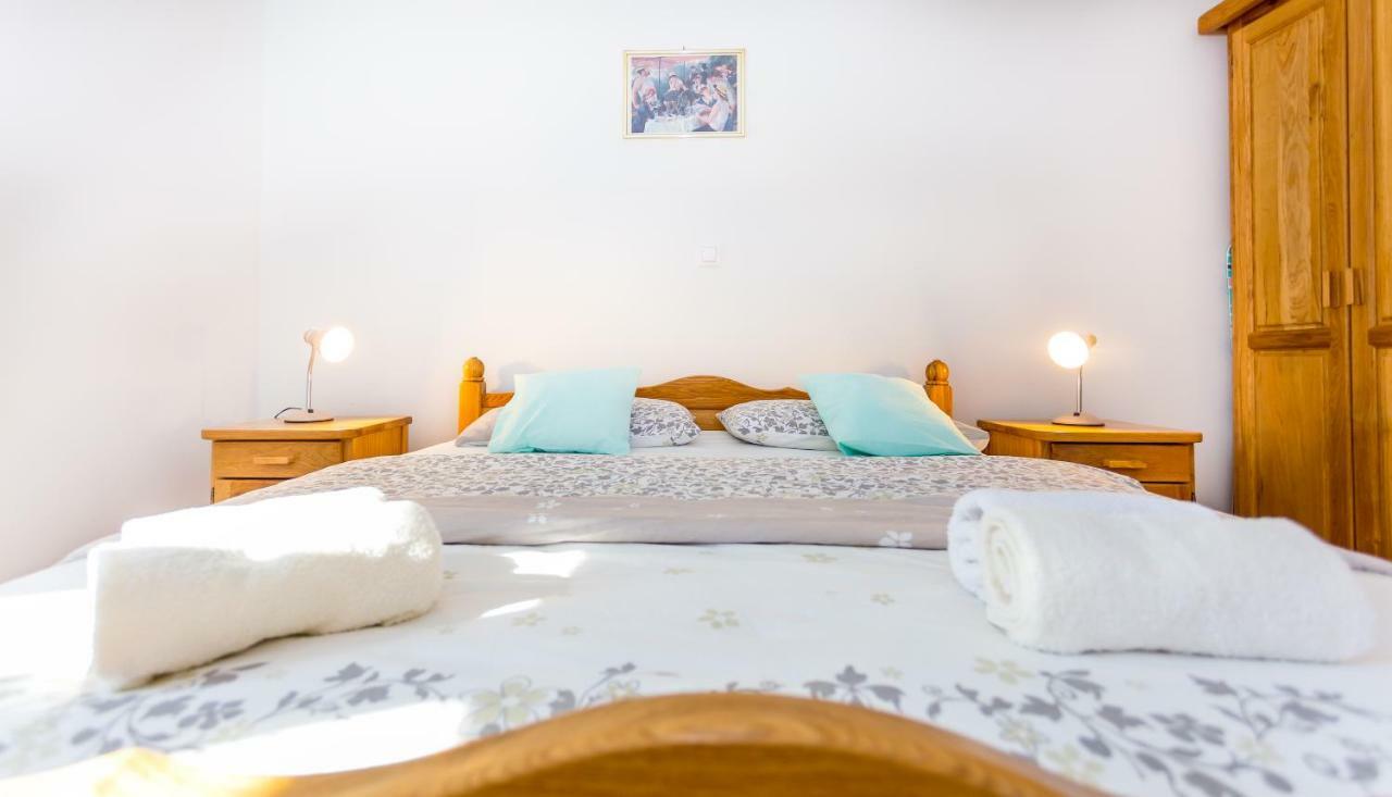 Apartmani Rebac Gata Екстериор снимка